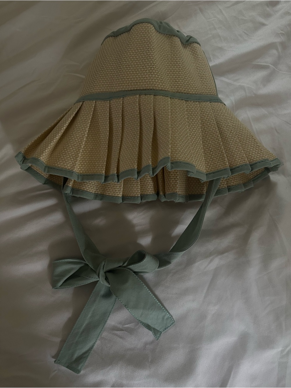 Brand new-Lorna Murray style Pleated Straw Sun Hat with Mint Trim - Picture 2 of 2